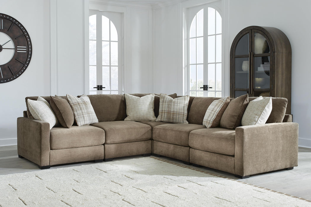 Camellia-Court Sectional