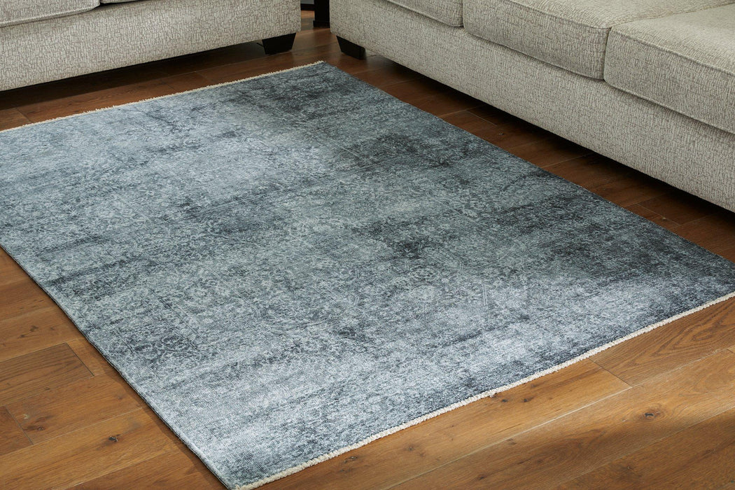 Rhysill 5' x 7' Rug