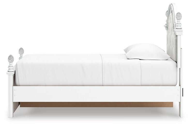Kozlani Upholstered Bed