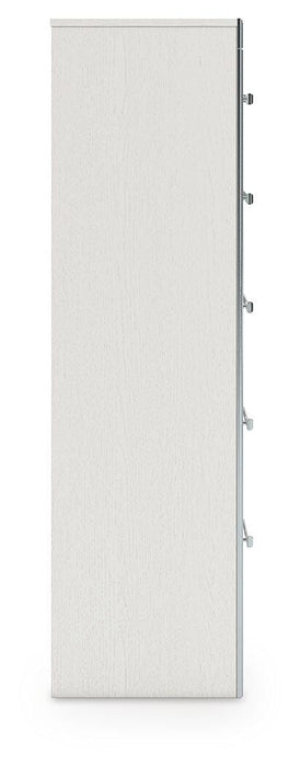 Zuraleus Chest of Drawers